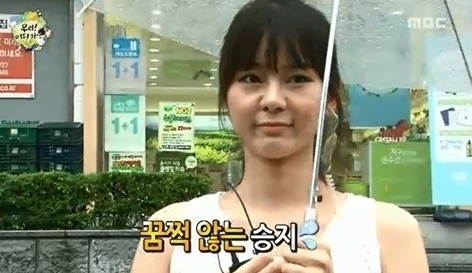 맹승지(개그우먼)
맹승지는 22일 방송된 MBC 간판 예능프로그램 ‘무한도전’ 특집 ‘우리 어디가’의 리포터로 나섰다.
　