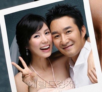 이창훈(탤런트/영화배우)
오는 26일 방송되는 SBS `좋은아침`에서는 배우 이창훈이 출연해 아내와 늦은 나이에 얻은 딸을 공개할 예정이다.