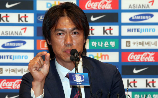 홍명보(축구감독/전축구선수/대한축구협회이사)
New Korean national football head coach Hong Myung-bo speaks during a press conference at the National Football Center in Paju, Gyeonggi Province, Tuesday.    Yonhap News