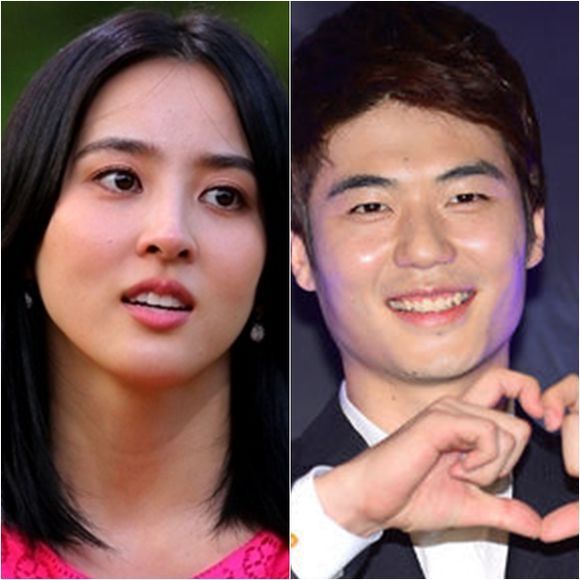 한혜진(좌부터/탤런트/영화배우),기성용(축구선수/스완지시티AFC)
25일 한 매체는 “한혜진 기성용이 25일 오후 서울 서초구청을 직접 찾아 혼인신고 서류를 작성해 혼인신고를 했다