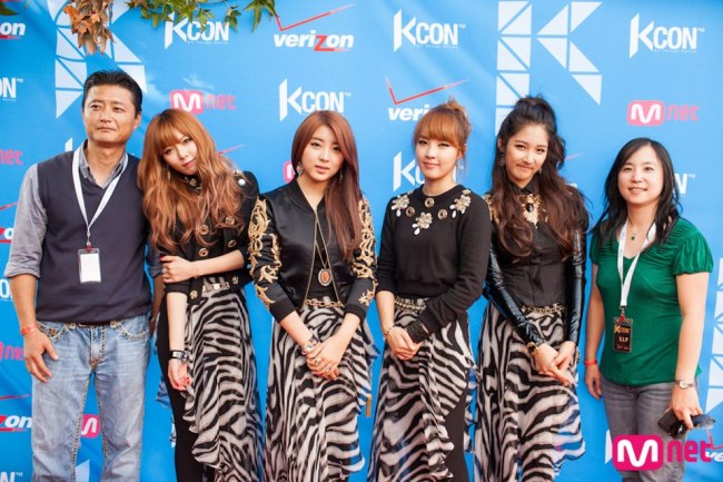 4Minute attends last year’s “KCON All Things Hallyu” convention in Los Angeles.   Mnet
