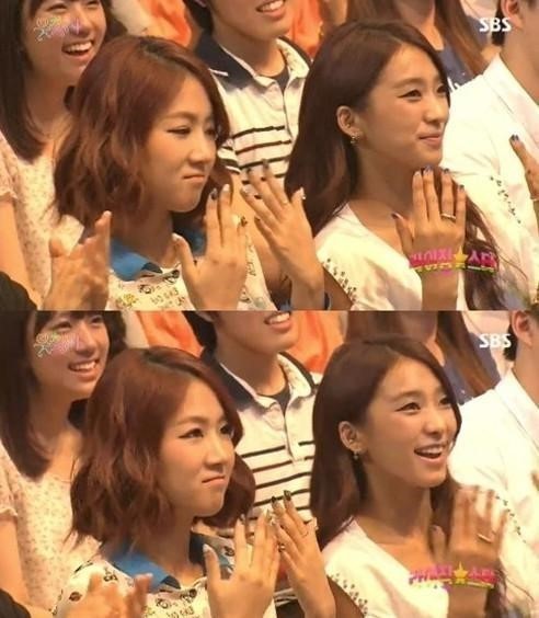 소유(좌부터/강지현/가수/씨스타),보라(윤보라/가수/씨스타)
이날 ‘라이징스타’에서는 홍제가 ‘컴백홈’ 노래에 맞춰 특유의 춤을 선보였다. 이를 지켜보던 보라와 소유는 방청석에서 홍제를 따라 ‘컴백홈’ 춤을 췄고 이 모습이 카메라에 포착됐다. 특히 환하게 웃고 있는 보라와 떨떠름한 소유의 표정이 대조를 이뤄 눈길을 끌었다.