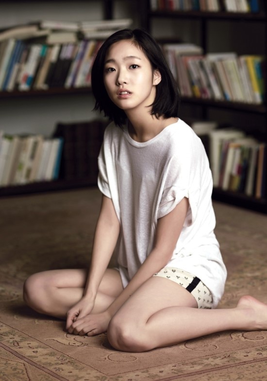 김고은(영화배우)
Actress Kim Ko-eun from the 2012 film “Eungyo (A Muse)” received the “Star Asia Rising Star” award on Saturday at the New York Asian Film Festival 2013, held at the Film Society of Lincoln Center in New York.
