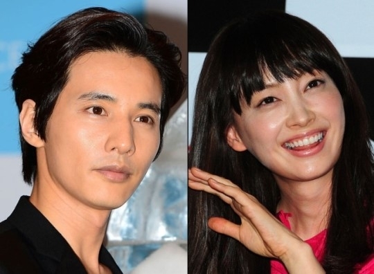 원빈(좌부터/김도진/영화배우/탤런트),이나영(영화배우/탤런트)
3일 오전 연예전문 보도매체 ‘디스패치’는 원빈과 이나영이 1년 가까이 열애 중이라고 보도했다.