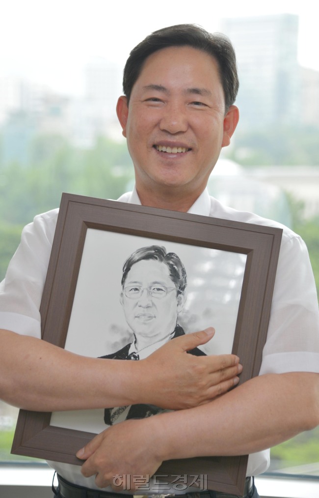 정이만 한화63시티 상근고문<br />김명섭 기자 msiron@heraldcorp.com
정이만 한화63시티 상근고문
김명섭 기자 msiron@heraldcorp.com
정이만 한화63시티 상근고문
김명섭 기자 msiron@heraldcorp.com