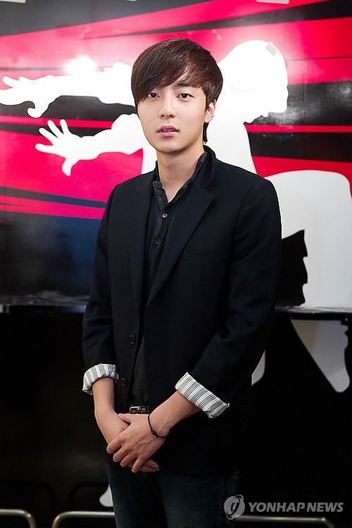 로이킴(김상우/가수)
Vocal group Noel will hold its first Japanese concert “Melody in Tokyo” at the La Foret Museum Roppongi on Saturday, some 11 years after their debut.