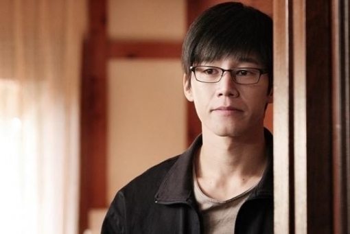 김무열(뮤지컬배우/영화배우)
지난해 병역기피 의혹을 받고 입대한 배우 김무열(31)이 입영통지 처분 취소소송에서 패소했다. 7일 김무열의 소속사인 프레인TPC에 따르면, 지난 5월30일 수원지방법원은 김무열 측이 인천경기 지방병무청장을 상대로 낸 현역병입영 통지처분 및 제2국민편입 취소처분에 대한 취소소송을 기각했다.