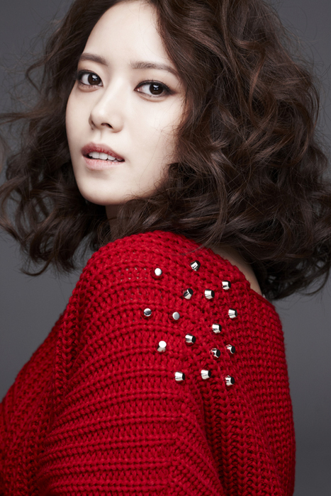 유호린(유주희/영화배우)
배우 유호린이 동갑내기 일반인 남성과 오는 10월 결혼한다.