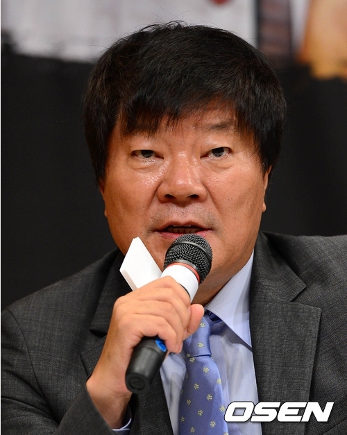 김종학(PD/영화감독)
드라마 ‘여명의 눈동자’ ‘모래시계’ 등을 연출한 김종학 PD가 출연료 미지급 문제등으로 피소됐다.
　