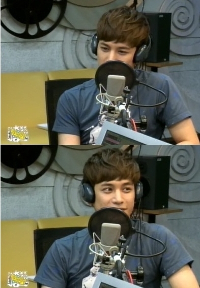 박기웅(영화배우/탤런트)
박기웅은 지난 8일 방송된 MBC 표준FM ‘윤하의 별이 빛나는 밤에-보이는 라디오’에 출연해 “마지막 연애는 4년이 조금 넘었다. 빨리 연애를 하도록 파이팅 하겠다”고 말했다.