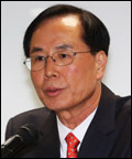 노대래(정무직공무원/공정거래위원회위원장)
노대래 공정거래위원장은 “기업 구조조정과정에서 발생하는 신규 순환출자는 용인해야 한다”고 밝혔다.