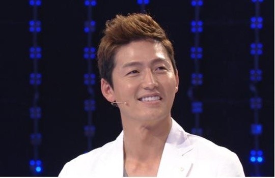 이정진(영화배우)
배우 이정진이 작품에서 만나고 싶은 상대 배우로 한효주를 지목했다.