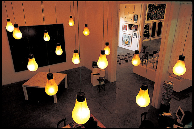 Incandescent light bulbs installed at an art gallery in Seoul   Yonhap News