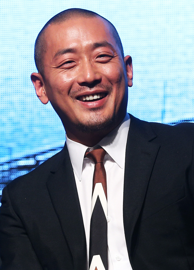 하정우(김성훈/영화배우)
Actor Ha Jung-woo speaks during a press conference promoting his upcoming film “The Terror Live” in Seoul on July 10.   Yonhap News