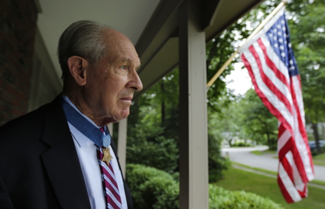 Retired U.S. Navy Capt. Thomas Hudner poses on the porch at his home in Concord, Massachusetts, on July 12.   AP-Yonhap News