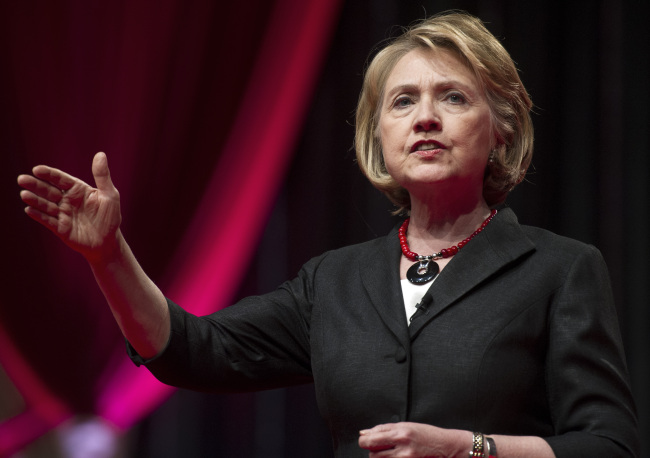 Former U.S. Secretary of State Hillary Rodham Clinton addresses the 51st Delta Sigma Theta National Convention in Washington on July 16. AP-Yonhap News
