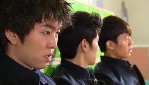 곽정욱(탤런트/영화배우)
청소년 단기보호시설은 최근, 연간 200여 명에 달하는 시설 이용 청소년들을 대상으로 가출 원인을 조사했다.