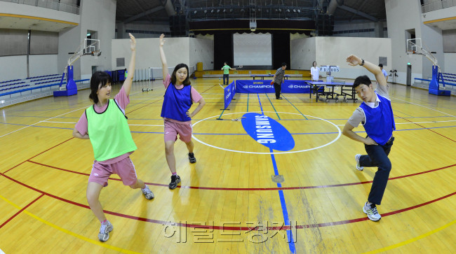 일반인들이 이용하게 끔 공개한 삼성 세미콘스포렉스.<br />이상섭 기자. babtong@heraldcorp.com 2013.08.01
일반인들이 이용하게 끔 공개한 삼성 세미콘스포렉스.
이상섭 기자. babtong@heraldcorp.com 2013.08.01