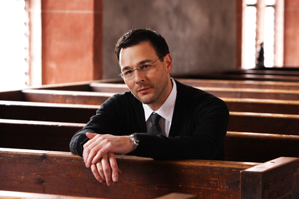 Countertenor Andreas Scholl.   Decca