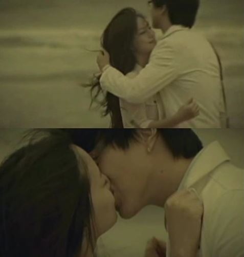 문채원(탤런트/영화배우),성시경(가수)
11일 방송된 KBS 2TV ‘해피선데이-1박 2일’에서는 강릉 바우길 트레킹 편이 전파를 탔다. 이날 이동하는 차 안에서 성시경은 최근 문채원과 함께 드라마 촬영 중인 주원에게 “채원이 잘 지내니?”라고 물었다. 알고보니 문채원이 신인일 때 성시경의 뮤직비디오에 출연했던 것.