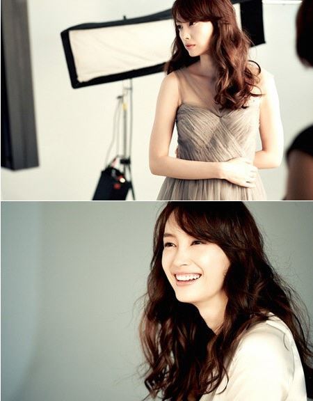 이나영(영화배우/탤런트)
배우 이나영의 최근 모습이 공개돼 팬들의 이목을 끌었다.
