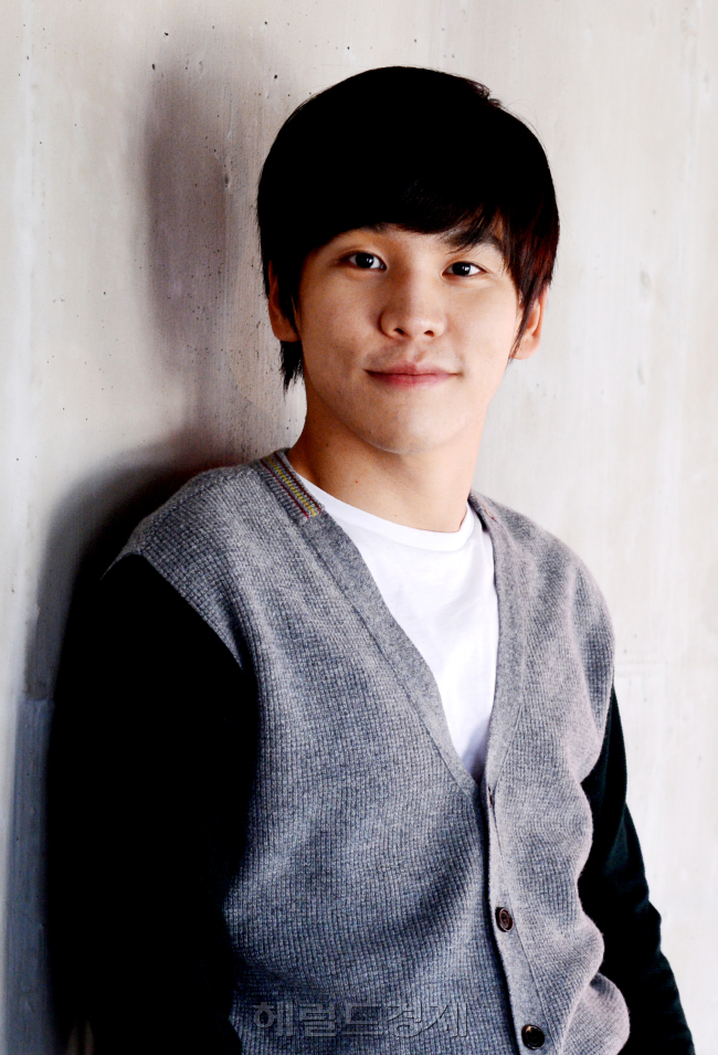홍광호 뮤지컬 배우 노틀담의 꼽추. 박현구 기자phko@heraldcorp.com 2013.08.13
홍광호 뮤지컬 배우 노틀담의 꼽추. 박현구 기자phko@heraldcorp.com 2013.08.13
홍광호 뮤지컬 배우 노틀담의 꼽추. 박현구 기자phko@heraldcorp.com 2013.08.13