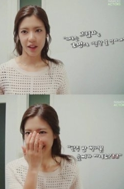 이윤지(탤런트/영화배우)
지난 16일 나무엑터스의 공식 유튜브 채널에는 ‘이윤지만의 셀카비결 3요소는?’이라는 제목의 영상이 게재돼 누리꾼들의 관심을 끌었다.