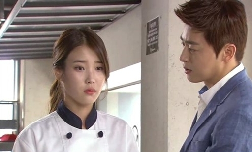 아이유(이지은/가수),조정석(뮤지컬배우/탤런트)
종영을 앞둔 KBS2 ‘최고다 이순신’이 다시 한 번 30%를 돌파하며 자체최고기록을 경신했다.
