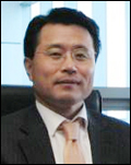 윤정식(전방송인)
KT가 대외 협력기능을 강화하는 CR부서 조직개편과 임원인사를 20일 단행했다.