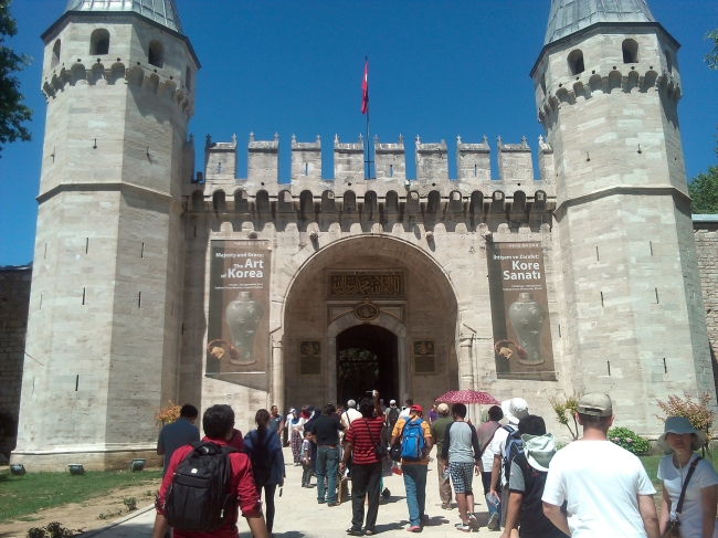 The “Art of Korea” exhibition is on display at Topkapi Palace in Istanbul, Turkey.   Gyeongju World Culture EXPO