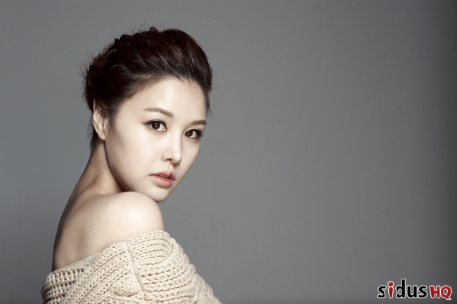 박은지(MC/전기상캐스터)
방송인 박은지가 활동영역을 넓혔다. 예능 프로그램을 넘어 이젠 개그 프로그램까지 도전이다.