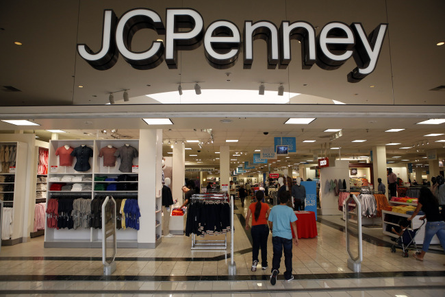 Shoppers enter a J.C. Penney Co. store in Glendale, California.    Bloomberg