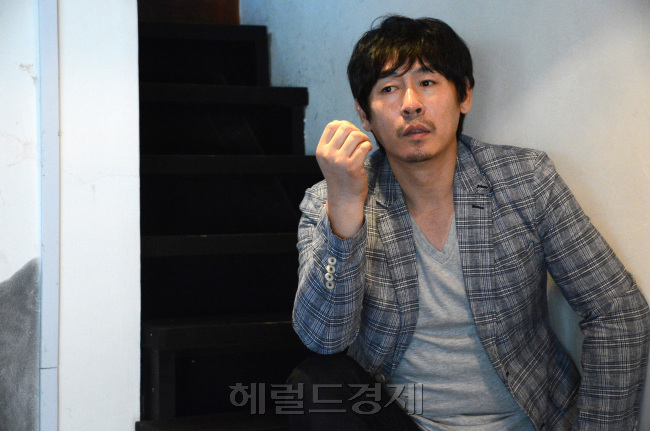 영화배우 설경구.<br />정희조 기자/checho@heraldcorp.com 130902
영화배우 설경구.
정희조 기자/checho@heraldcorp.com 130902
영화배우 설경구.
정희조 기자/checho@heraldcorp.com 130902
