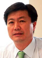 이관순(기업인/한미약품대표이사사장)
한미약품(대표 이관순)은 주외한<사진> 의원영업 담당 부사장을 영업총괄본부장으로 발령했다고 3일 밝혔다. 주 부사장은 의원부터 병원, 종합병원에 이르는 전 영업부문을 총괄하게 된다.