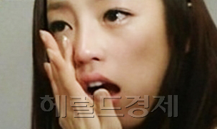 구하라(가수/탤런트/카라)
그룹 카라의 구하라가 녹화 도중 눈물을 보였다.
