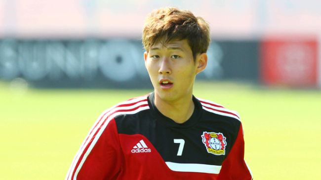 손흥민(축구선수/TSV바이엘04레버쿠젠포워드)
손흥민은 5일(한국시간) UEFA 홈페이지를 통해 공개된 레버쿠젠의 2013~2014 UEFA 챔피언스리그 본선 조별리그 출전선수 28명(A리스트 25명, B리스트 3명)의 명단에 당당히 이름을 올렸다.