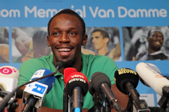 <YONHAP PHOTO-2464> Athlete Usain Bolt of Jamaica addresses the media at the Sheraton hotel in Brussels on Wednesday, Sept. 4, 2013. Bolt arrived in Brussels to participate in the Diamond League Memorial Van Damme Track and Field meeting on Friday. (AP Photo/Yves Logghe)/2013-09-04 22:31:44/ <저작권자 ⓒ 1980-2013 ㈜연합뉴스. 무단 전재 재배포 금지.>
Usain Bolt   AP-Yonhap News