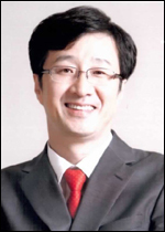 천호선(정당인/전정무직공무원/정의당대표)
정의당 천호선 대표는 5일 “‘총기탈취·시설파괴’ 발언이 농담이었다”는 이정희 대표의 해명에 대해 “국민을 속이거나 조롱해서는 안된다”고 말했다.