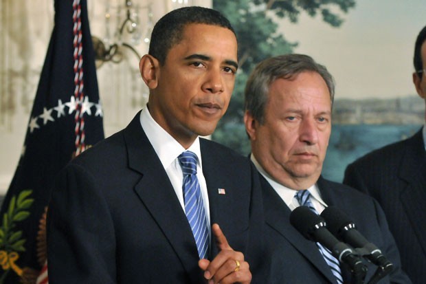 버락오바마(BarackObama/정치인/미국대통령),로렌스서머스(LawrenceSummers/경제학자/교수/하버드대학교교수)
로런스 서머스(58·사진 오른쪽) 전 재무장관이 이르면 다음주 미국 연방준비제도(Fed) 차기 의장에 지명될 것으로 알려지자, 그 배경에 관심이 쏠리고 있다. 역대 Fed 의장 지명자들도 취임 150일전을 전후로 발표돼 이번 결정이 이른 것은 아니지만, 10월께 발표될 것이라는 전망이 워낙 높았기 때문에 놀랍다는 평이다.