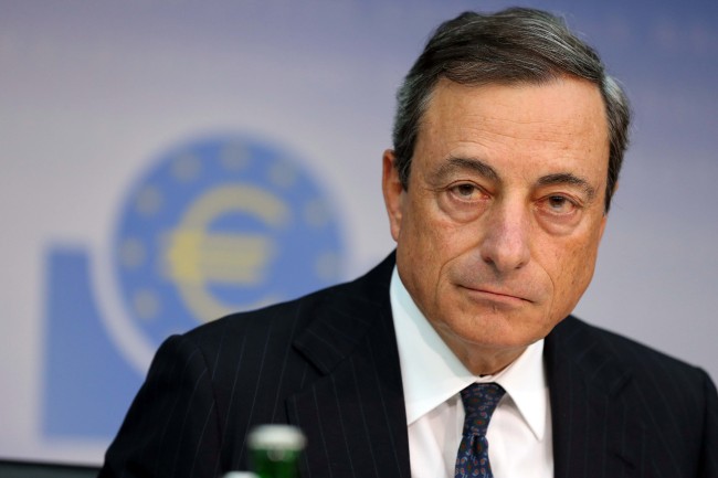 마리오드라기(MarioDraghi/금융인/유럽중앙은행총재)
ECB president Mario Draghi attends a news conference in Frankfurt, Germany, Thursday.   Xinhua-Yonhap News
