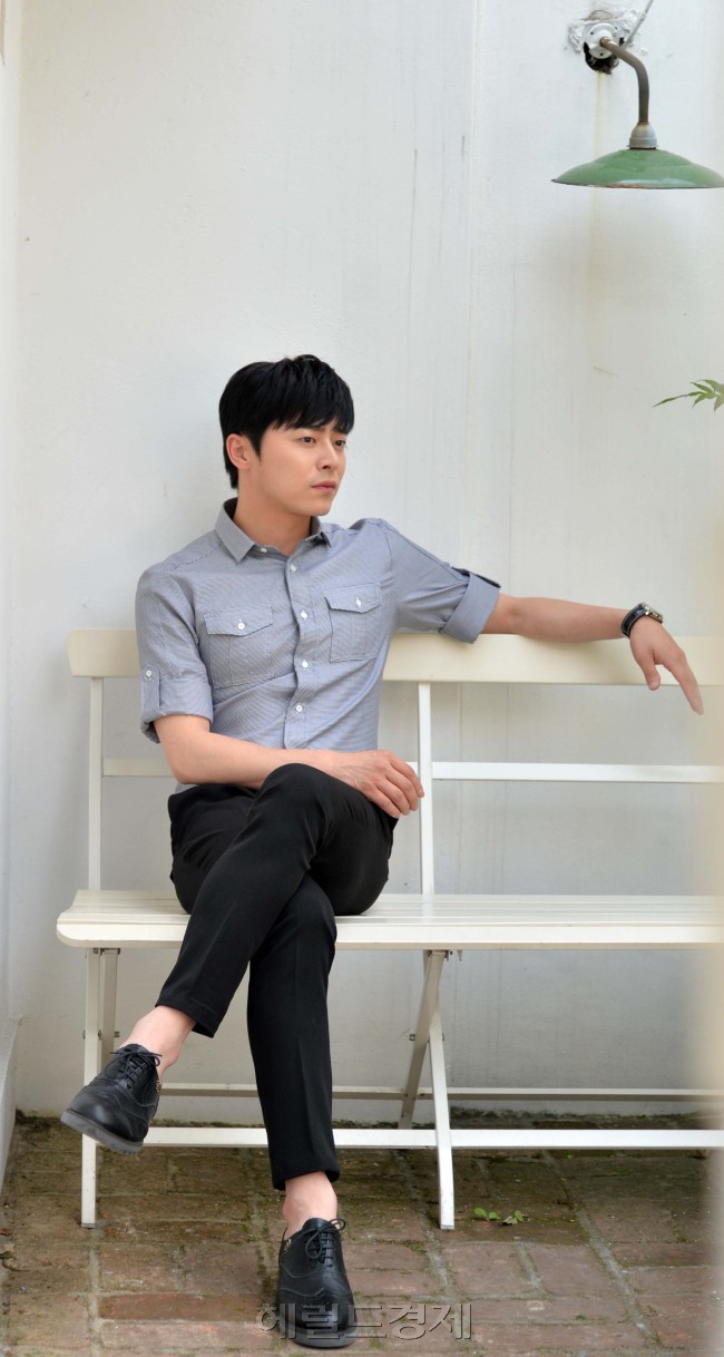 조정석 인터뷰.<br />이상섭 기자. babtong@heraldcorp.com 2013.09.09
조정석 인터뷰.
이상섭 기자. babtong@heraldcorp.com 2013.09.09
조정석 인터뷰.
이상섭 기자. babtong@heraldcorp.com 2013.09.09