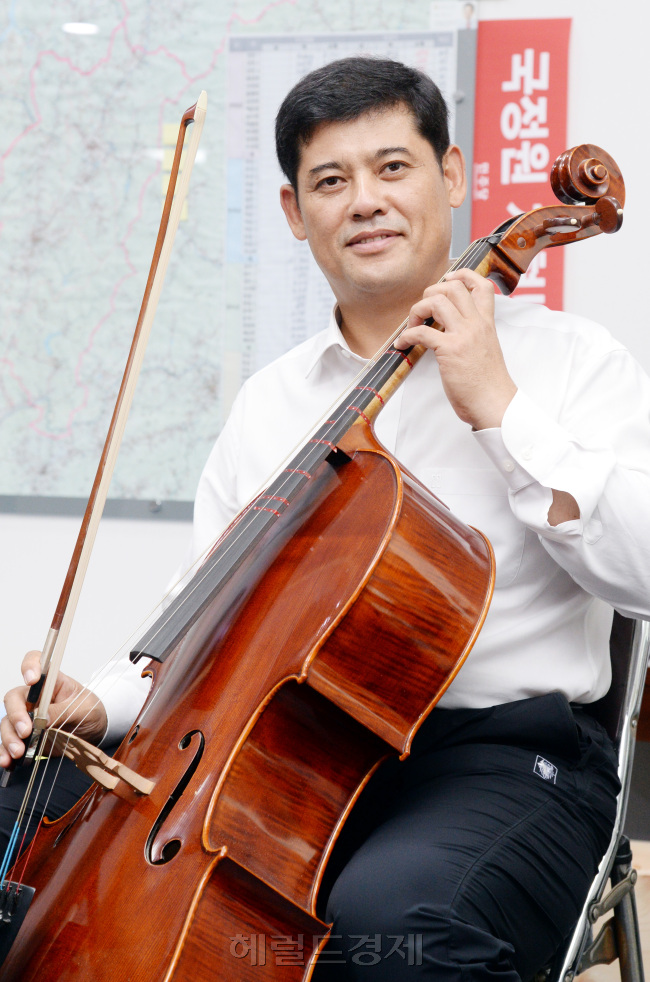 민주당 박민수 의원. 진안,무주,장수,임실. 박현구 기자phko@heraldcorp.com 2013.09.05
민주당 박민수 의원. 진안,무주,장수,임실. 박현구 기자phko@heraldcorp.com 2013.09.05
민주당 박민수 의원. 진안,무주,장수,임실. 박현구 기자phko@heraldcorp.com 2013.09.05