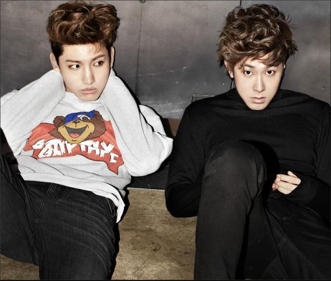 최강창민(심창민/가수/탤런트/동방신기),유노윤호(정윤호/가수/탤런트/동방신기)
TVXQ.   S.M. Entertainment