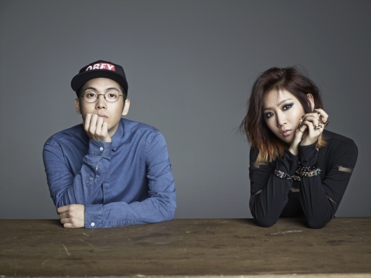 매드클라운(MadClown/조동림/가수),소유(강지현/가수/씨스타)
케이블TV Mnet ‘쇼미더머니2’가 배출한 힙합스타 매드 클라운(Mad Clown)과 걸 그룹 씨스타 소유의 듀엣곡 ‘착해 빠졌어’ 음원이 10일 공개된다.