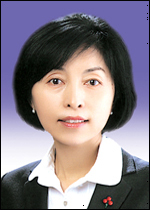 배수향(정치인/경상북도의회)
경북 촌동네 구내식당 밥상까지 대기업이 독식해서는 안된다”는 지적이 제기됐다.