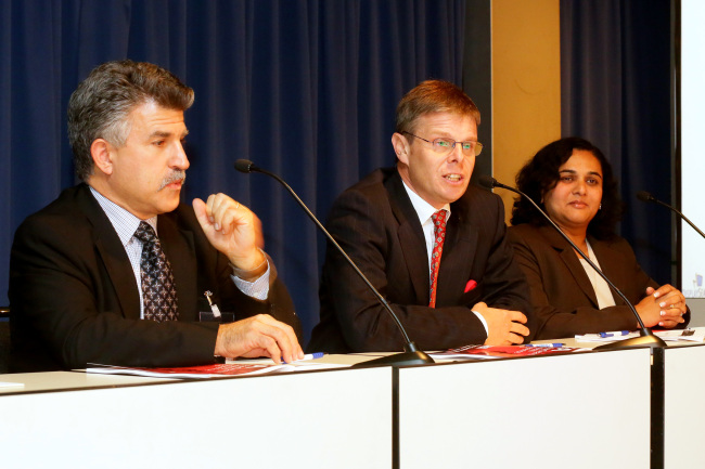 Paul Gray (center) gives a speech on the sidelines of the IFA 2013 trade show in Berlin, which ran Friday through Wednesday.   Messe Berlin GmbH