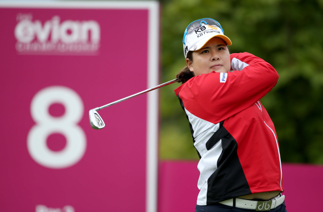 박인비(골퍼/KB금융그룹)
Korea’s Park In-bee tees off during a practice round ahead of the Evian Championship on Wednesday.   Yonhap News