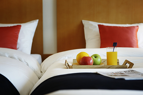 Celebrating the hotel’s 50th anniversary, Sheraton Grande Walkerhill and W Seoul Walkerhill have planned special gourmet menus and events to appeal to food lovers. At restaurant CLOCK16, Michelin-star Italian chef Igor Macchia will organize an Italian menu prepared with locally grown ingredients paired with Luce & Frescobaldi wine for 200,000 won.