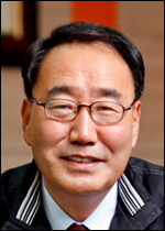 오세홍(기업인/바텍)
치과용 의료기기 전문기업인 바텍은 국내 치과 영상진단 분야에서 독보적인 기술력을 가진 1위 업체다.