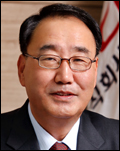 오세홍(기업인/바텍)
치과용 의료기기 전문기업인 바텍은 국내 치과 영상진단 분야에서 독보적인 기술력을 가진 1위 업체다.